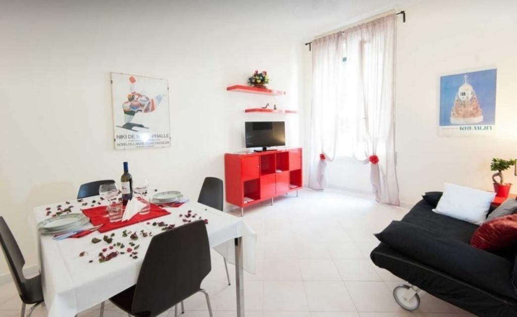 Re Di House Apartment *